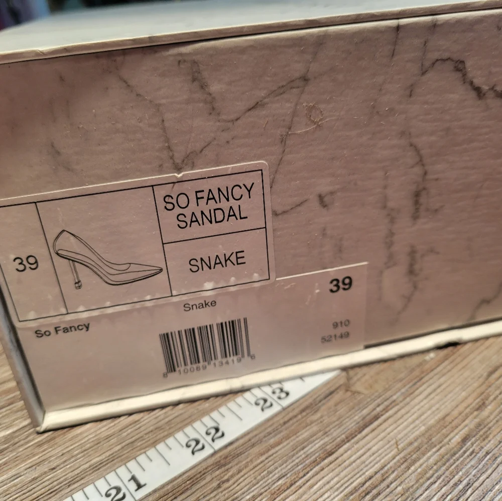 Jessica Rich NEW in Box Clear‎ Heel Pumps Size 39